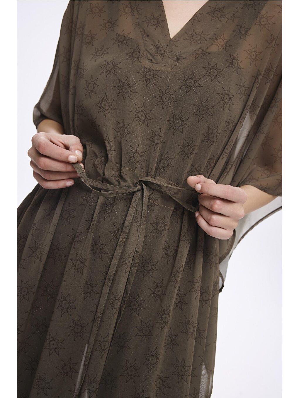 Güneş Desenli Haki Uzun Pareo 5051-2