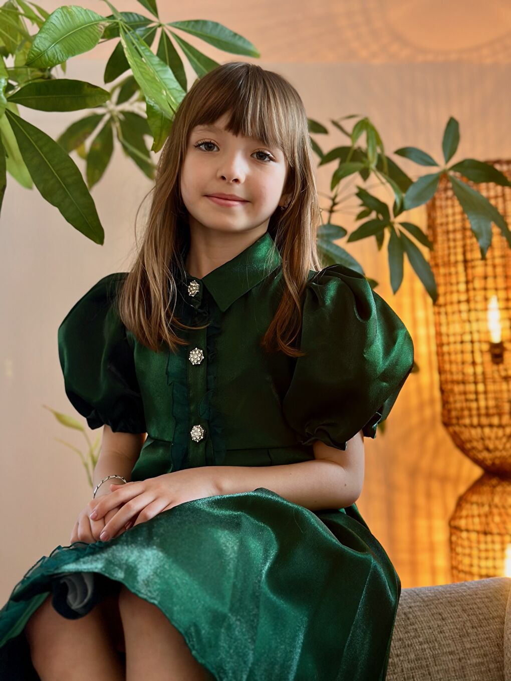 Yeşil Kız Çocuk Özel Kısa Abiye Elbise Düğmeli Özel Tasarım Çanta Aksesuarlı_M2446-4