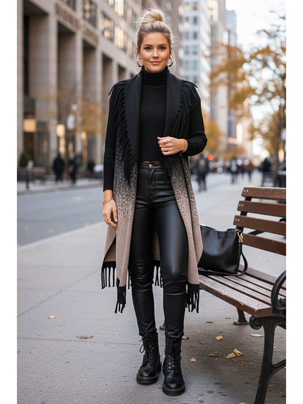 İtalyan Siyah-Bej Şal Yaka Kolsuz Püsküllü Casual Uzun Triko Yelek 125 65-1