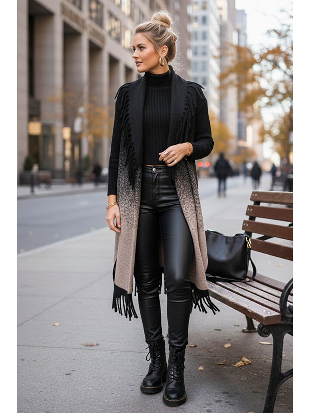 İtalyan Siyah-Bej Şal Yaka Kolsuz Püsküllü Casual Uzun Triko Yelek 125 65-2