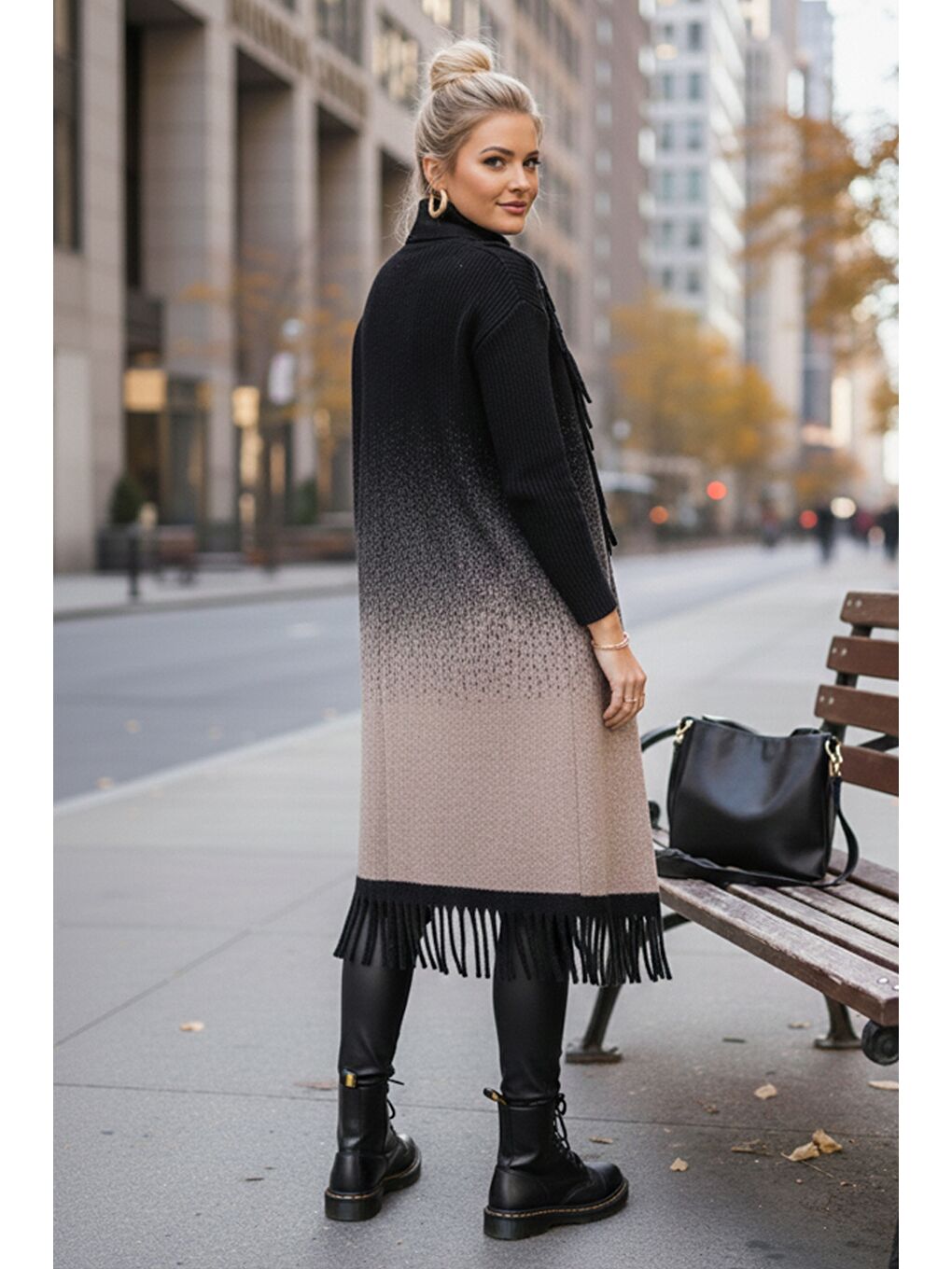 İtalyan Siyah-Bej Şal Yaka Kolsuz Püsküllü Casual Uzun Triko Yelek 125 65-4