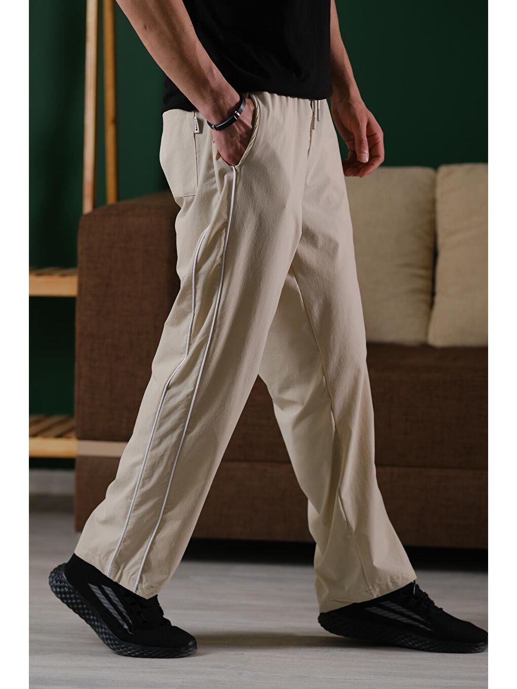 Bej Brand Rahat Kesim Kort Paraşüt Şeritli Outdoor Erkek Eşofman Alt-3