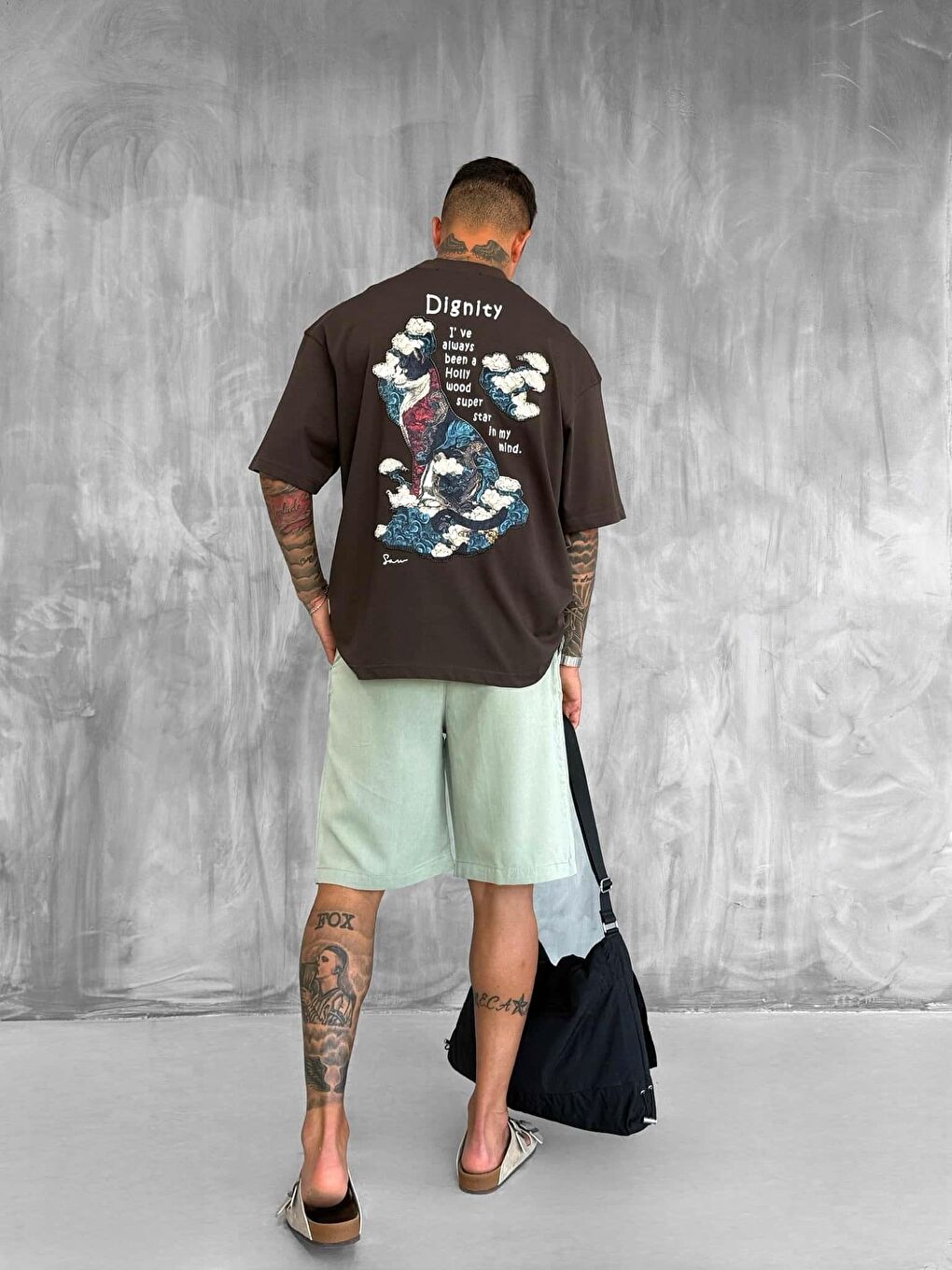 Kahverengi Erkek Yamalı Oversize %100 Pamuk Tişört Kahve-1