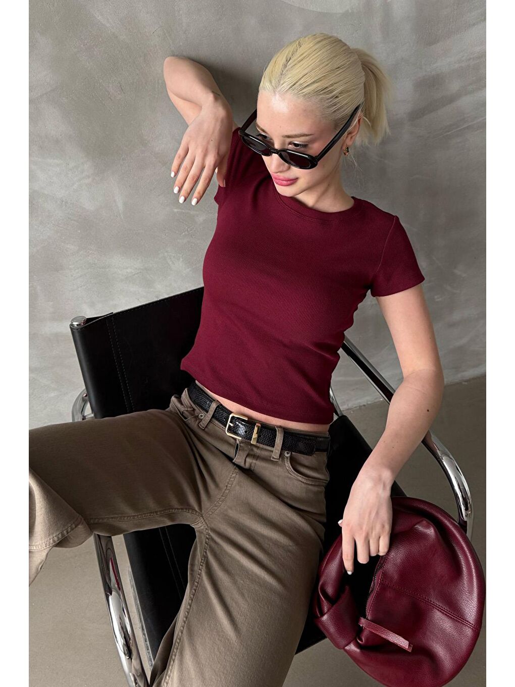 Bordo Geniş Yaka Fittili Basic Kadın T-Shirt Mg2293-4