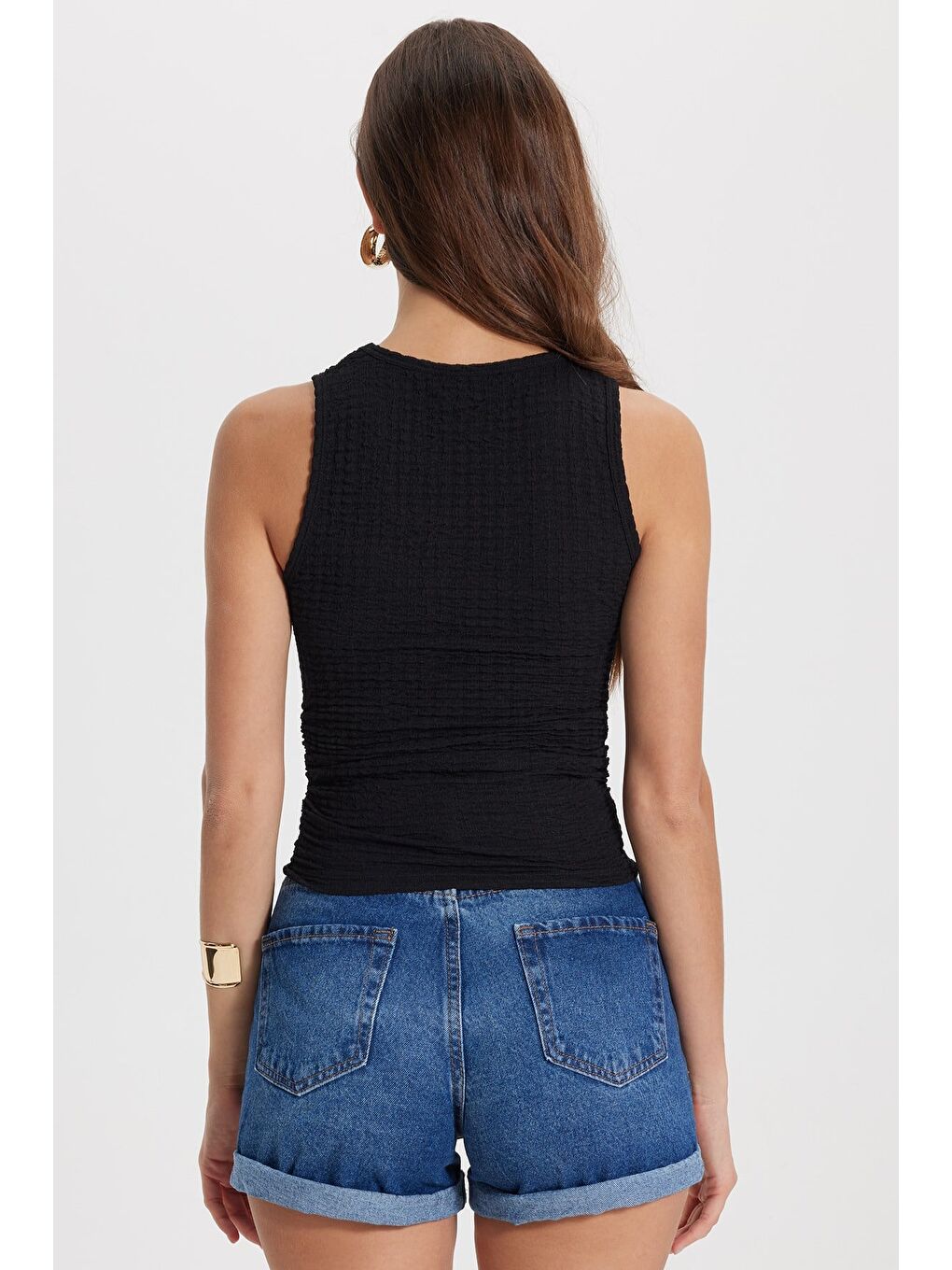 Kadın Slim Fit Dar Kesim Bürümcük Kumaş Elastanlı Siyah Askılı Bluz-6