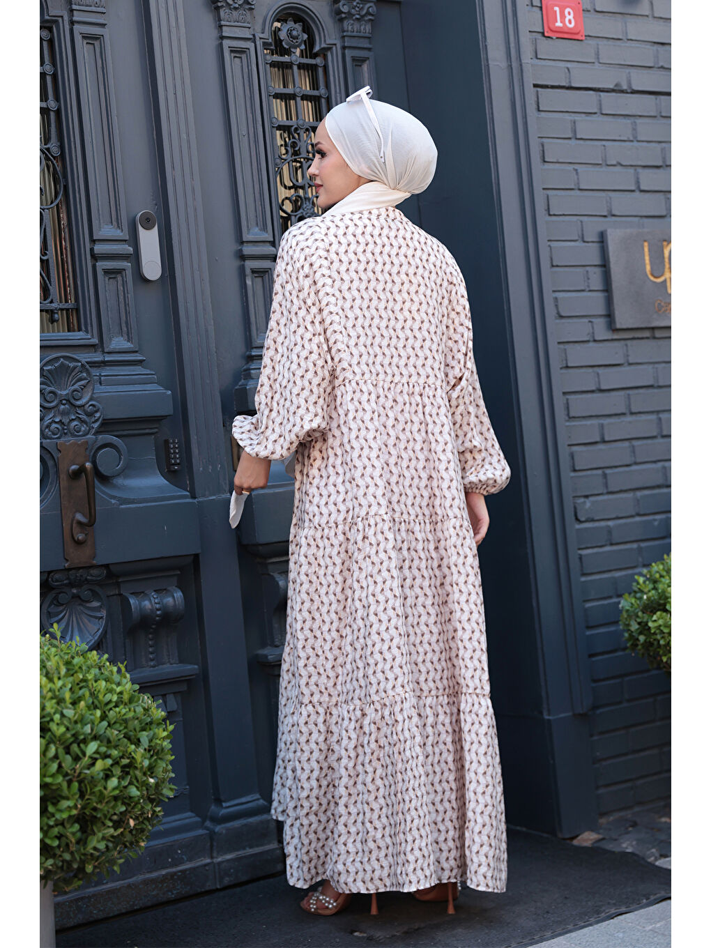 Bej Kadın Geometrik Dalgalı Desenli Elbise Vizon-3