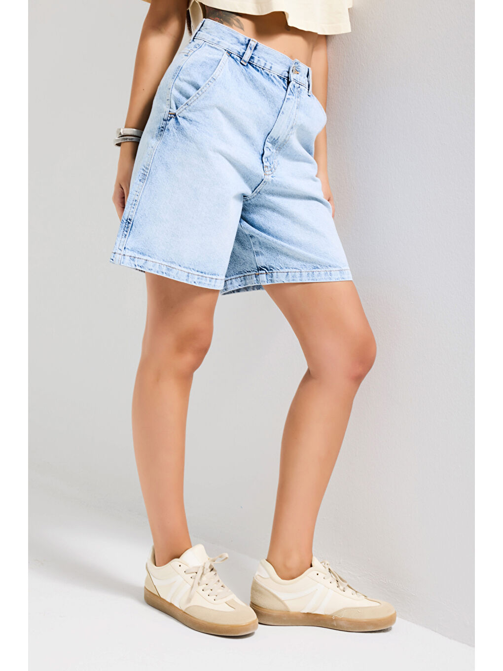 Mavi Kadın Ice 4s6-3 Skater Fit Bermuda Denim Şort-2