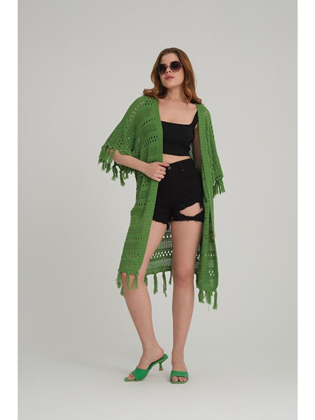 Yeşil Kadın Eteği Püsküllü Triko Hırka 11062