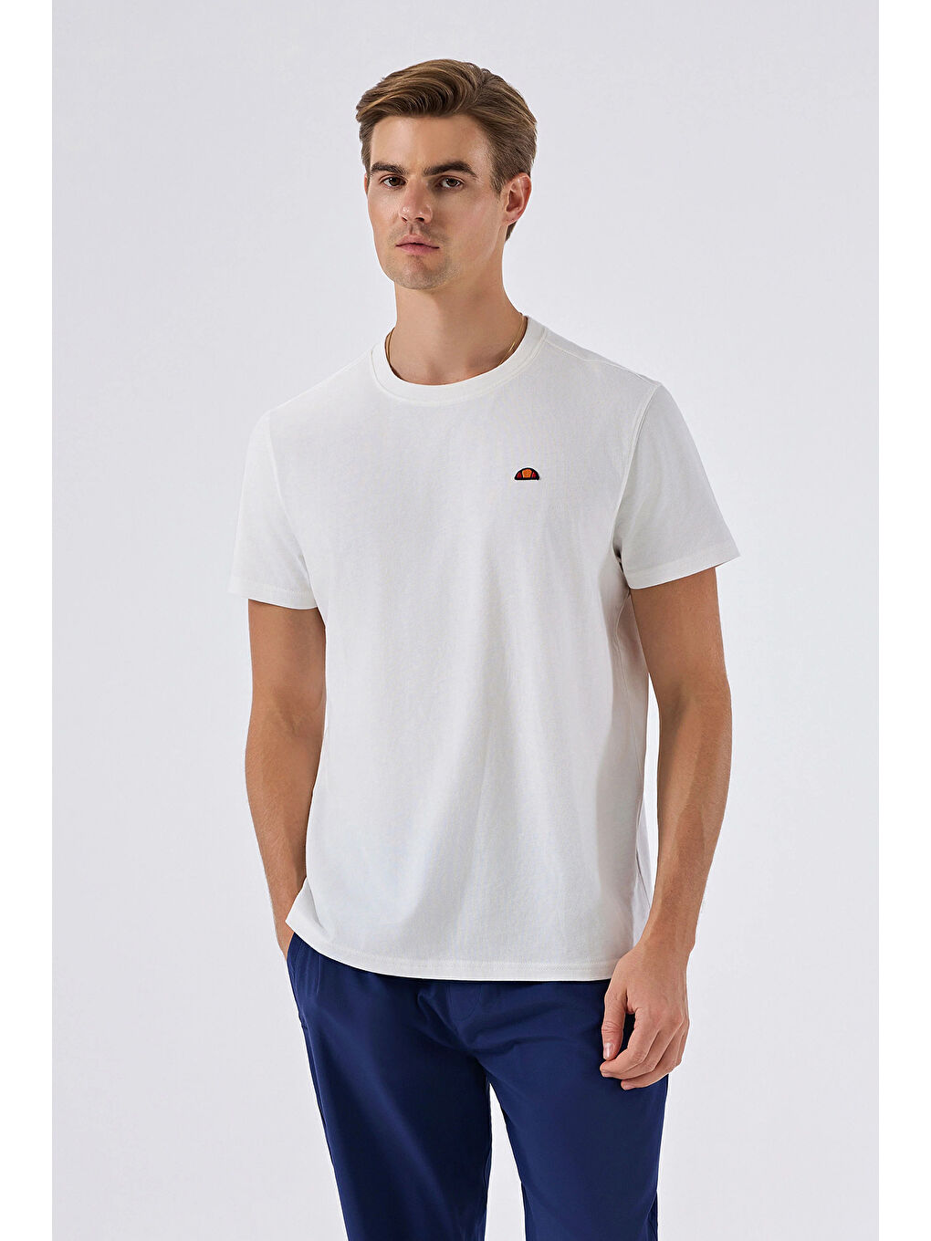 Beyaz Pamuklu Regular Fit Bisiklet Yaka T Shirt 6SM5069-OF