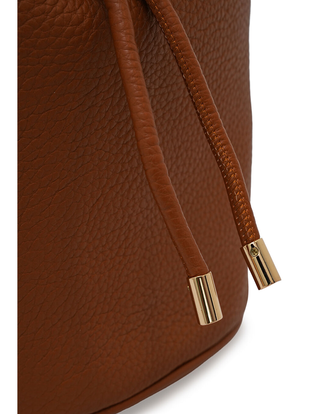 Kahverengi Zincir Detaylı Büzgülü Kadın Omuz Çantası MB03-3