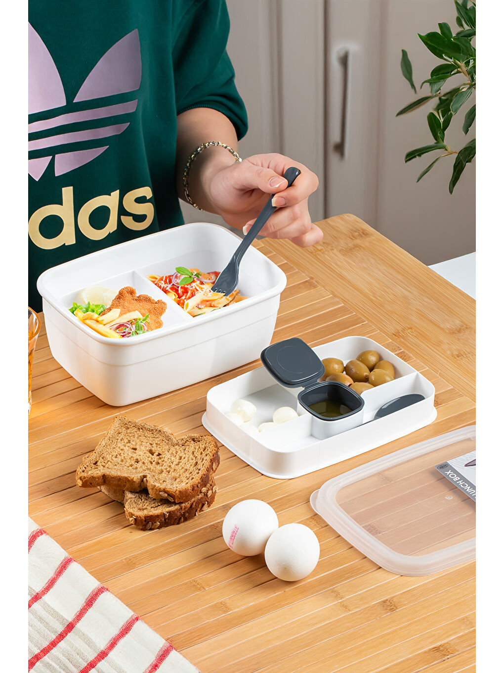 Beyaz 3200 Vakumlu Kendinden Kaşık Çatallı Sosluklu Bölmeli 2 Katlı Lunch Box-Sefer Tası-2