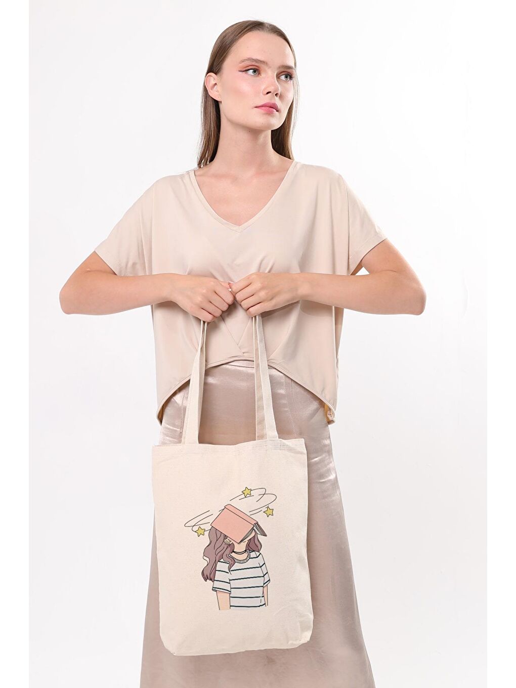 Ekru Kanvas Uçuşan Yıldızlı Kitap Baskılı Bez Çanta-3