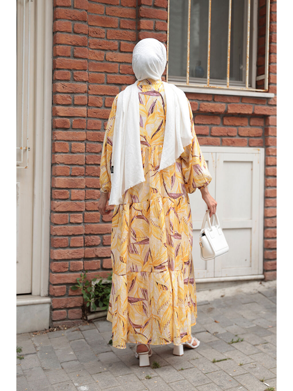 Kadın Kırlangıç Desenli Elbise Sarı-4