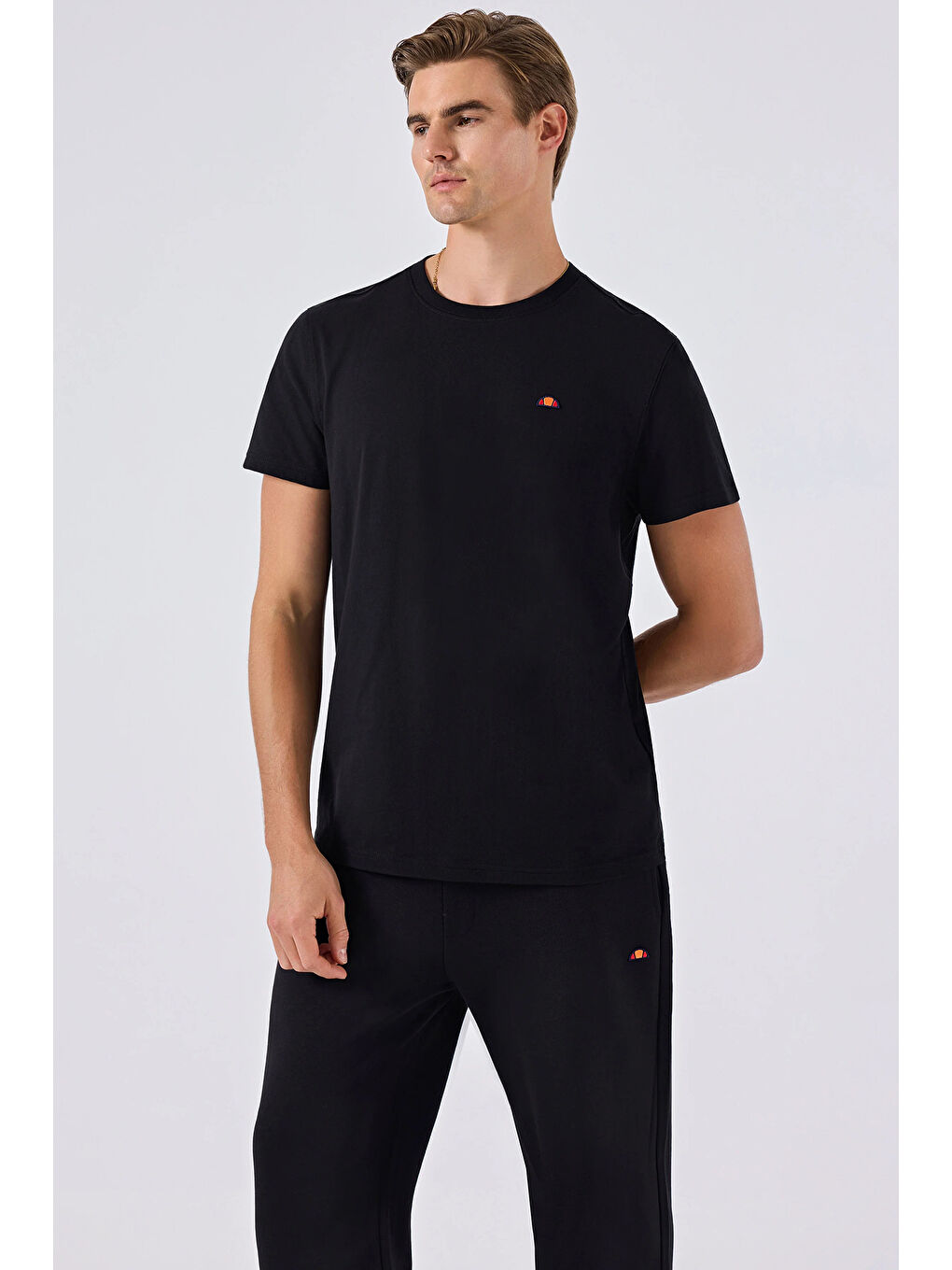 Siyah Pamuklu Regular Fit Bisiklet Yaka T Shirt 6SM5069-BK-1