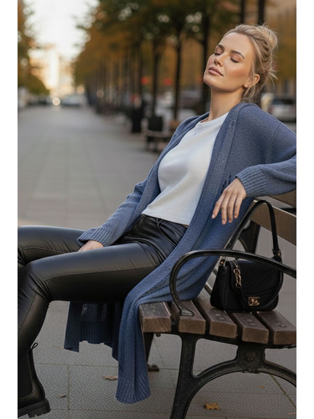 Jean Mavisi Kapüşonlu Uzun Kol Düğmeli Yıkamalı Ve Pis Dikişli Casual Triko Hırka 110 65-5