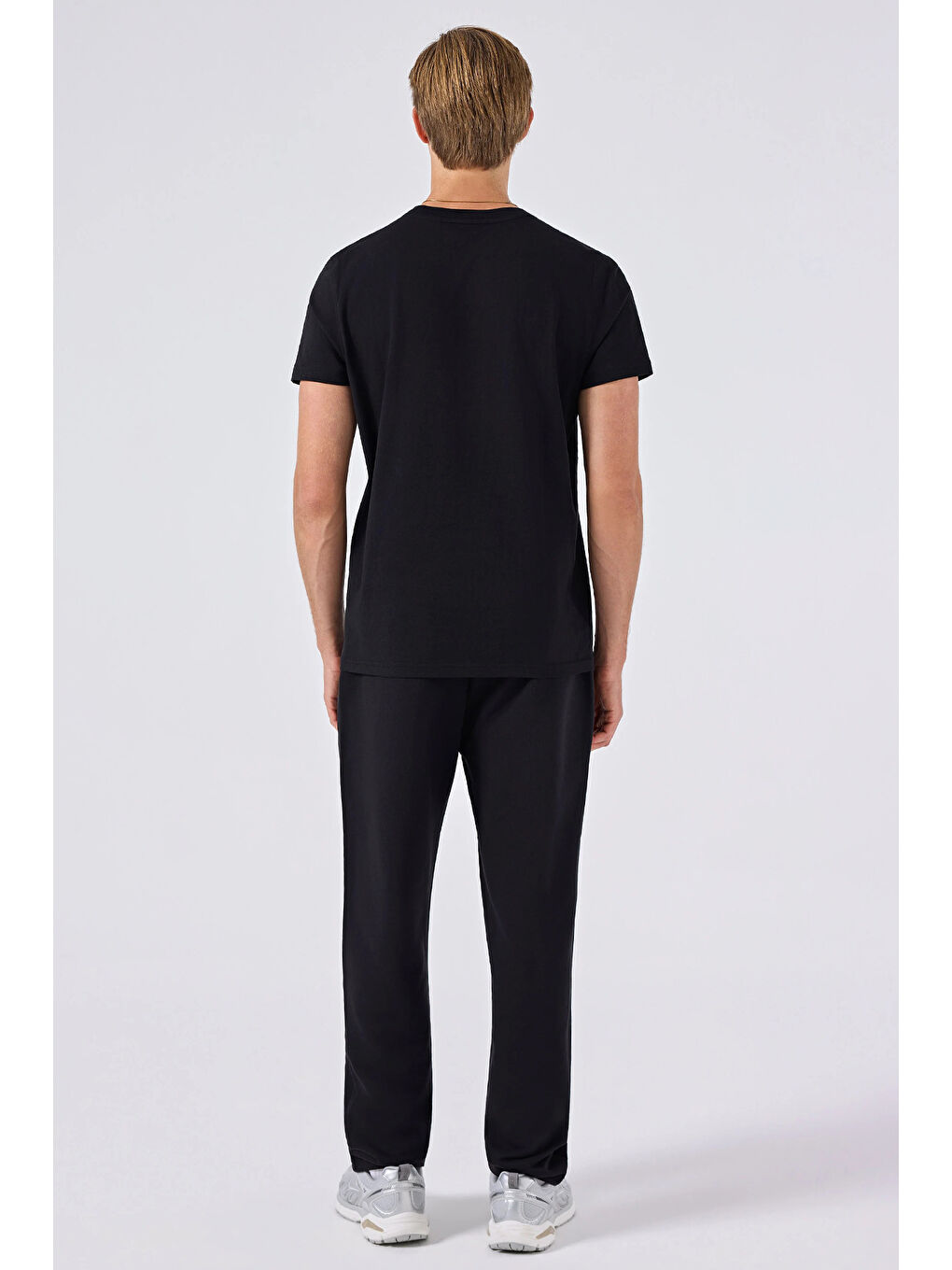 Siyah Pamuklu Regular Fit Bisiklet Yaka T Shirt 6SM5069-BK-4