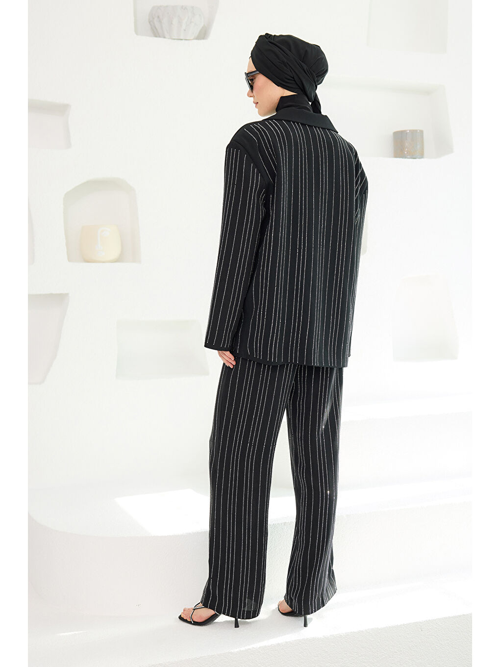 Kadın Full Taşlı BLazer Ceketli Takım Siyah-2