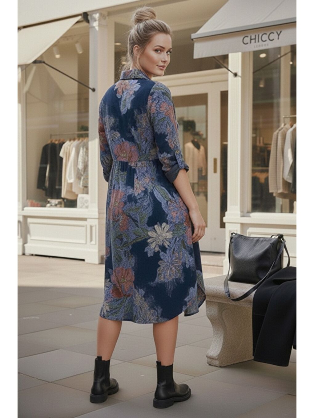 İtalyan Lacivert Gömlek Yaka Uzun Kol Çiçekli Allover Baskılı Kadife Dokuma Elbise 112 65-4