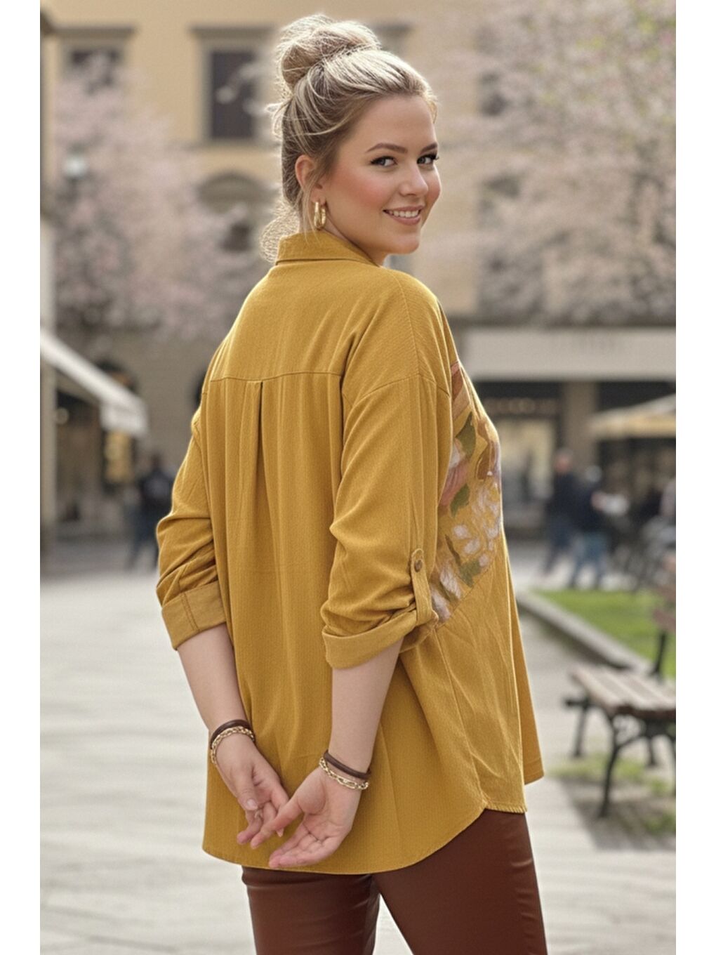 Sarı İtalyan Büyük Beden Hardal Rengi Uzun Kol Çiçekli Düğmeli İnce Kadife Casual Dokuma Gömlek 75-80 70-4