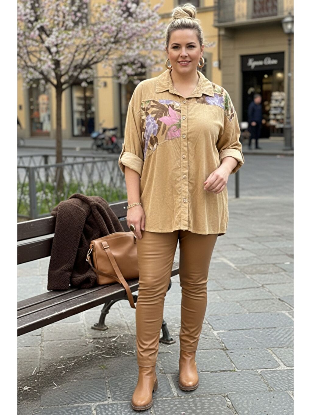 İtalyan Büyük Beden Bej Uzun Kol Çiçekli Düğmeli İnce Kadife Casual Dokuma Gömlek 75-80 70-3