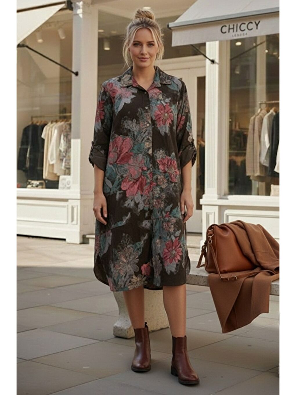 İtalyan Kahverengi Gömlek Yaka Uzun Kol Çiçekli Allover Baskılı Kadife Dokuma Elbise 112 65-1