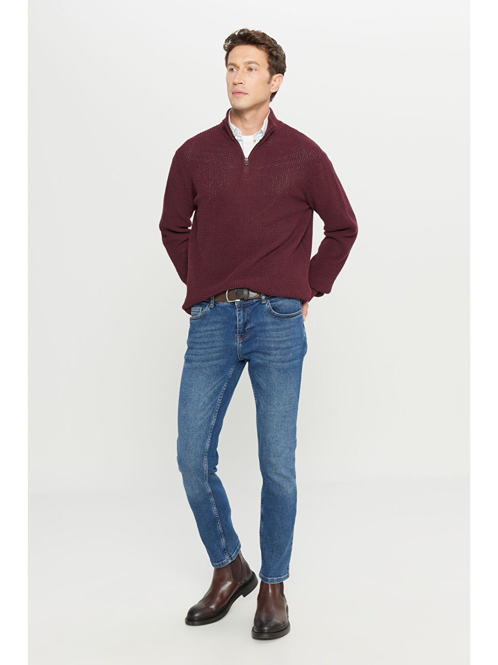 Erkek Bordo Pamuklu Standart Fit Normal Kesim Bato Yaka Jakarlı Triko Kazak-1