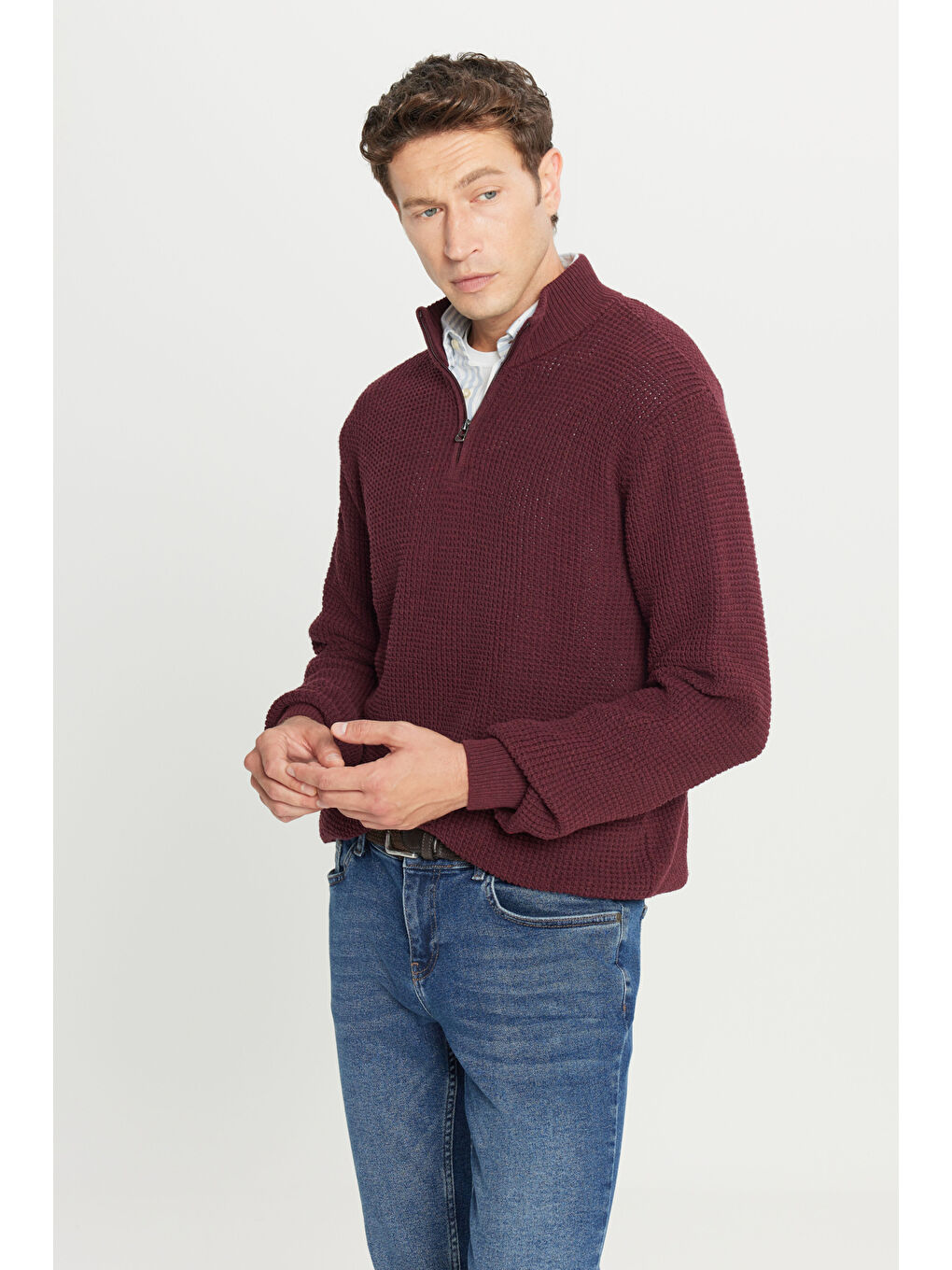 Erkek Bordo Pamuklu Standart Fit Normal Kesim Bato Yaka Jakarlı Triko Kazak-2