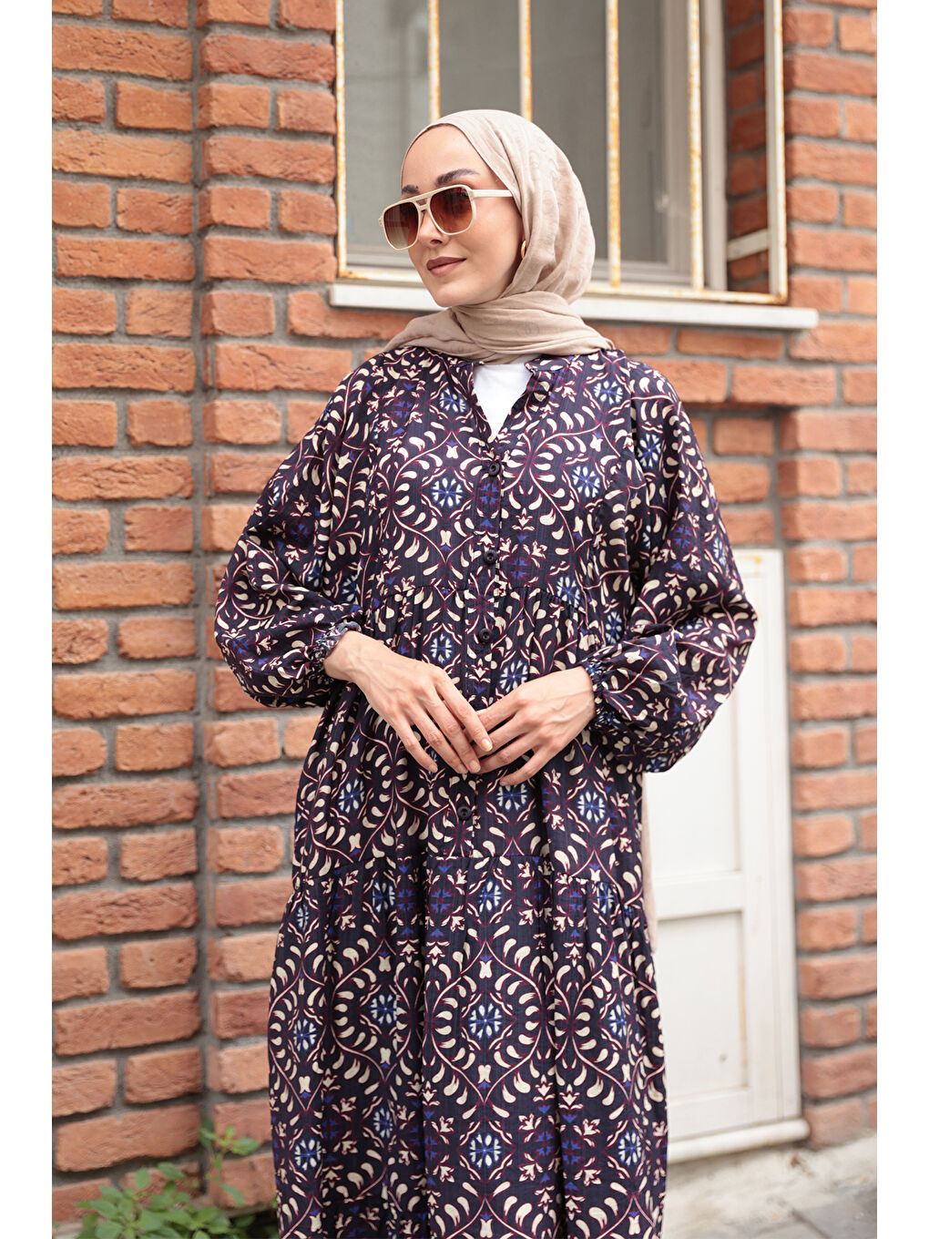 Kadın Lale Desenli Elbise Siyah-4