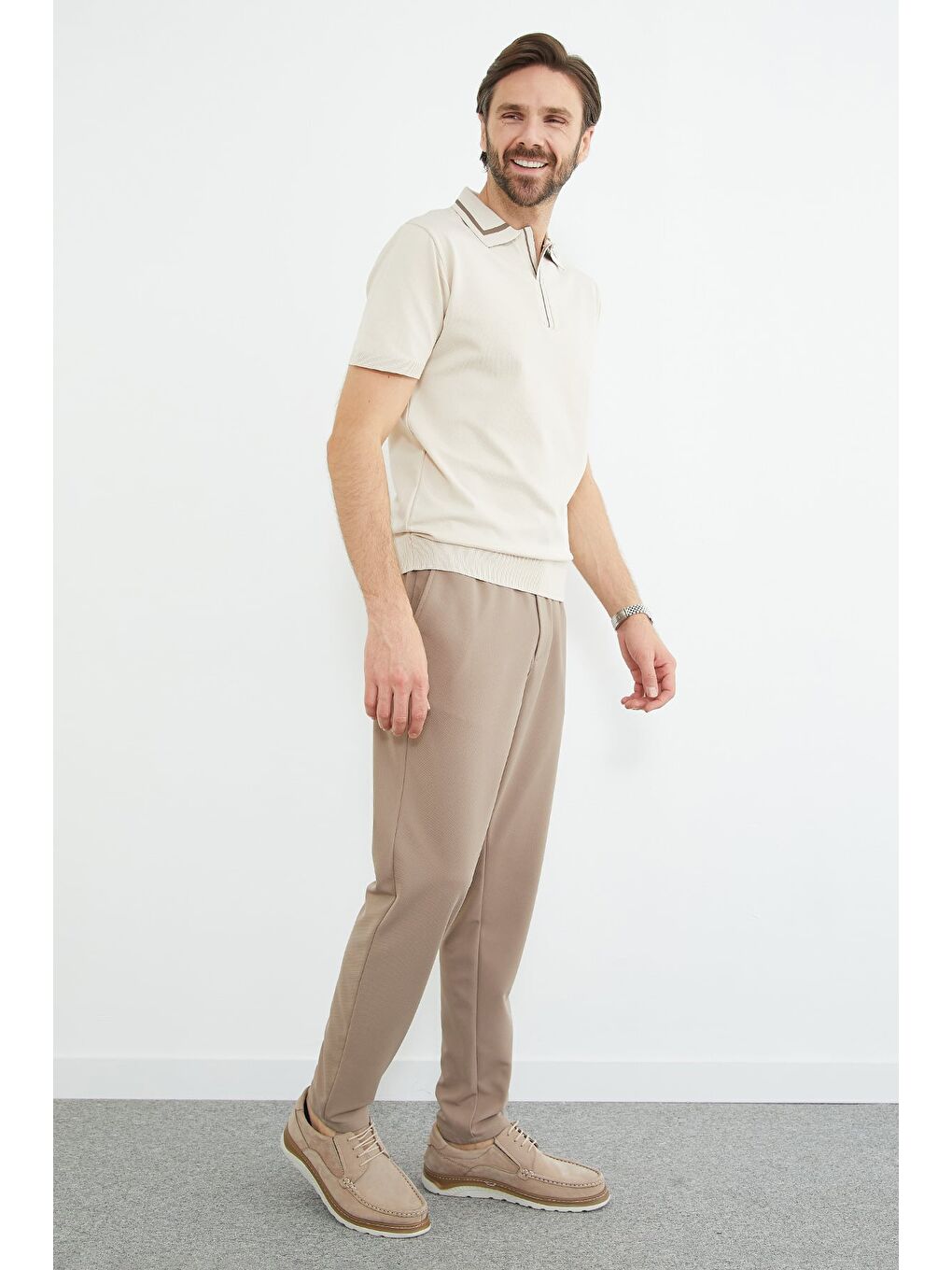 Bej Çizgili Apaş Yaka Triko Tişört-2