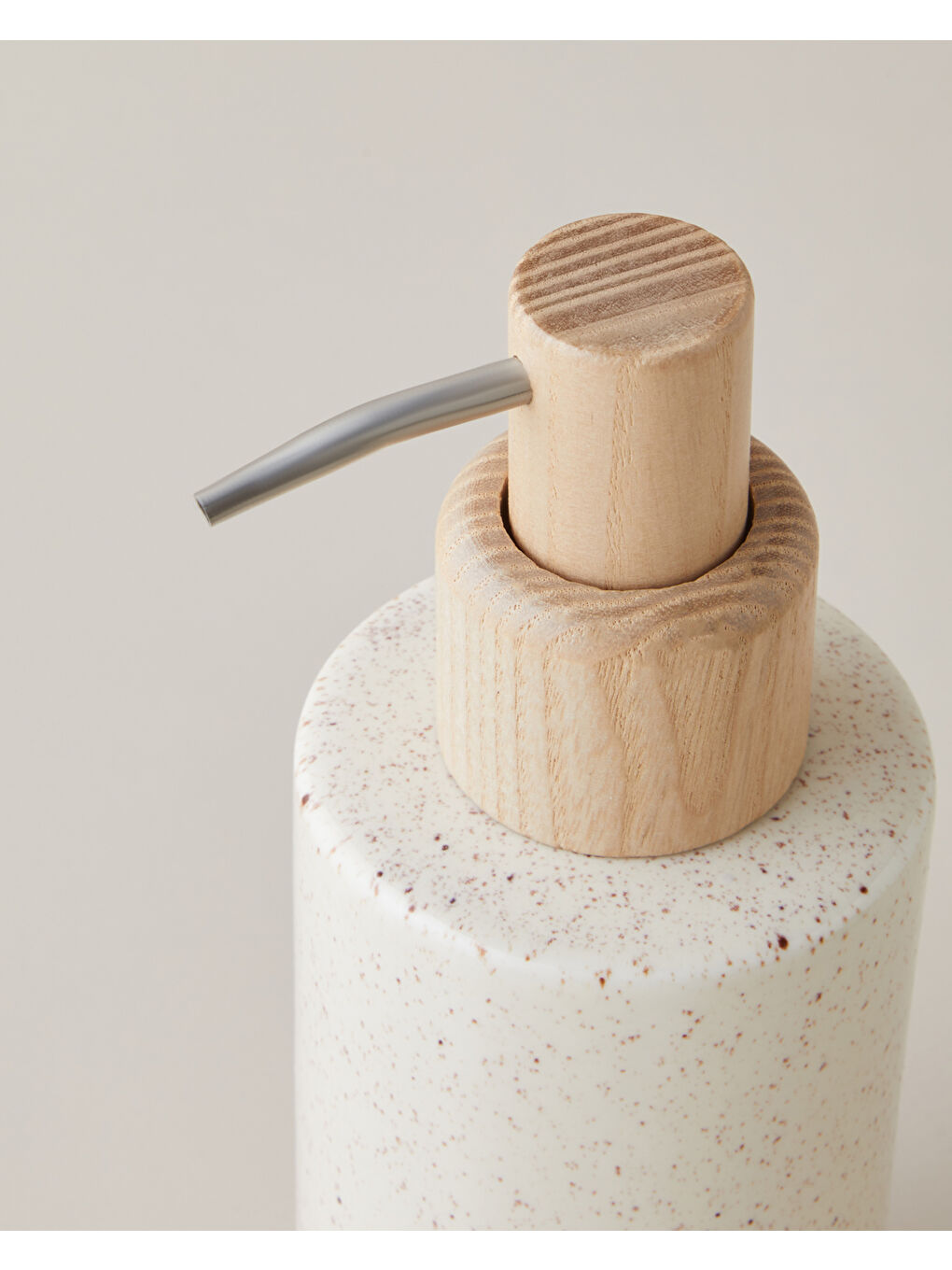 Judie 3’lü Set Banyo Seti 19 cm Bej-2