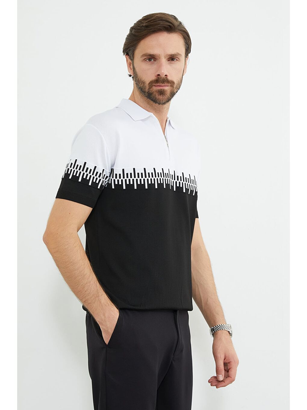 Siyah Yarım Fermuarlı Polo Yaka Triko Tişört-1