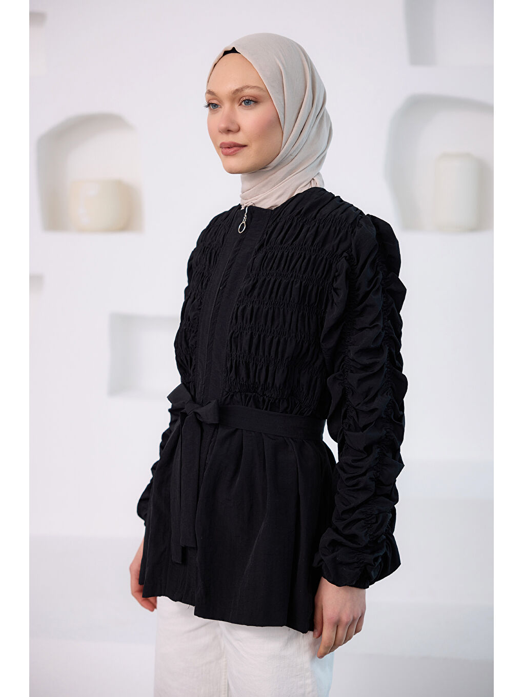 Kadın Büzgü Detaylı Fermuarlı Ceket  Lacivert-2