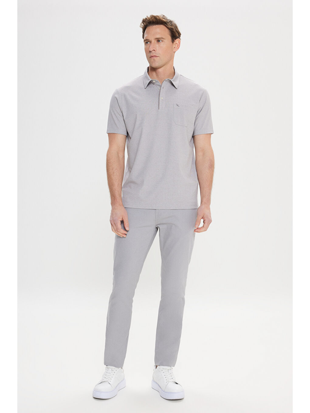 Erkek Gri Comfort Fit Rahat Kesim Polo Yaka Pamuklu Kısa Kollu Tişört-1