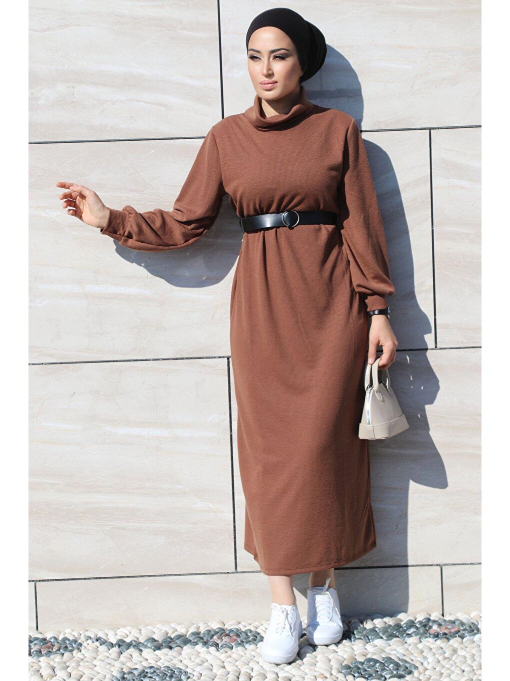 Kahverengi Fitilli Boğazlı Tesettür ELBİSE-2