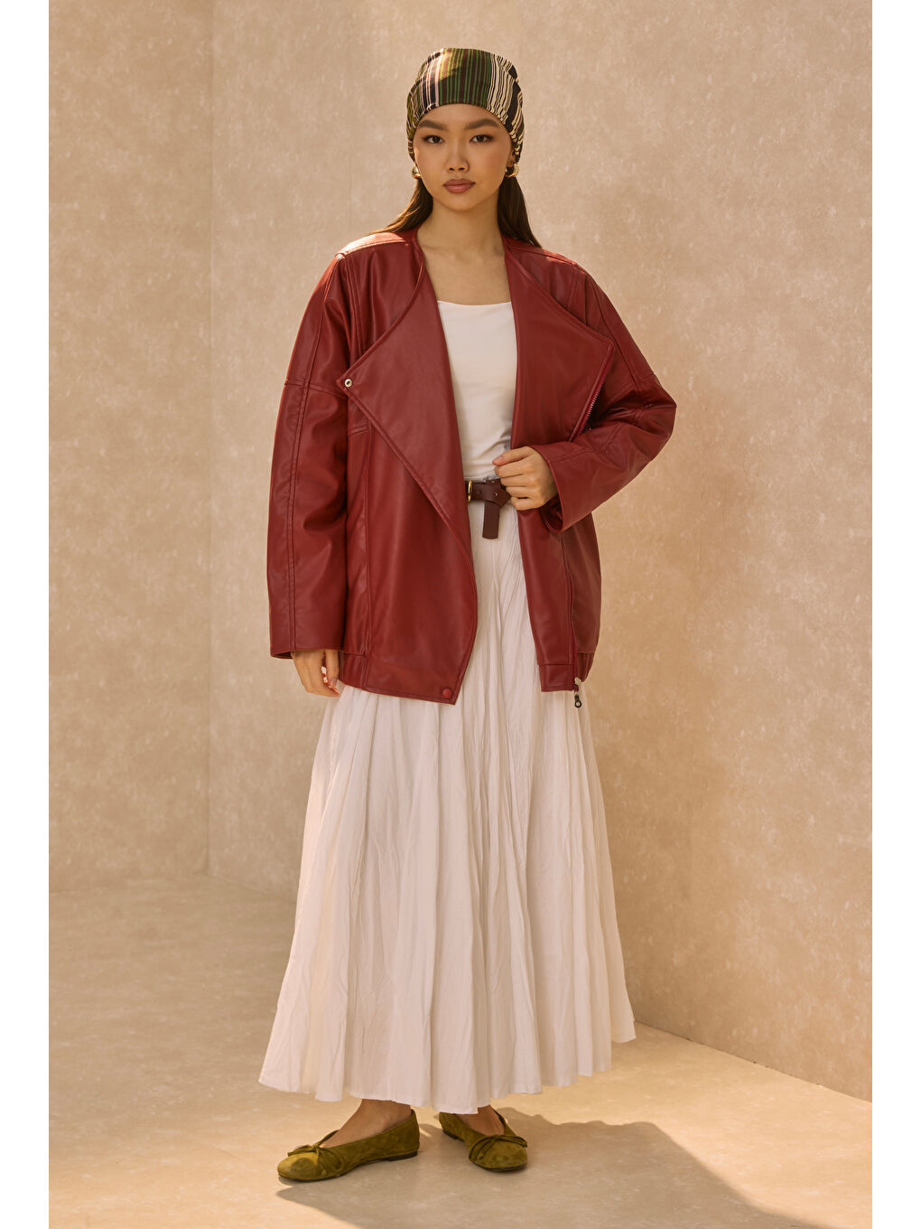 Asimetrik Kesim Deri Ceket Bordo