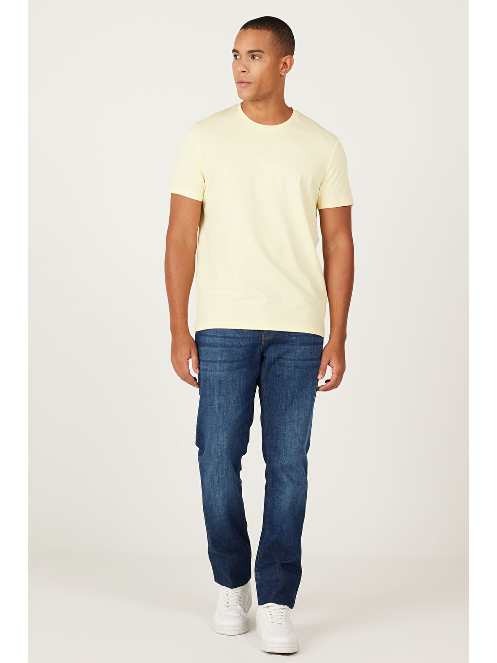 Erkek Sarı Slim Fit Dar Kesim Bisiklet Yaka Pamuklu Kısa Kollu Tişört-1