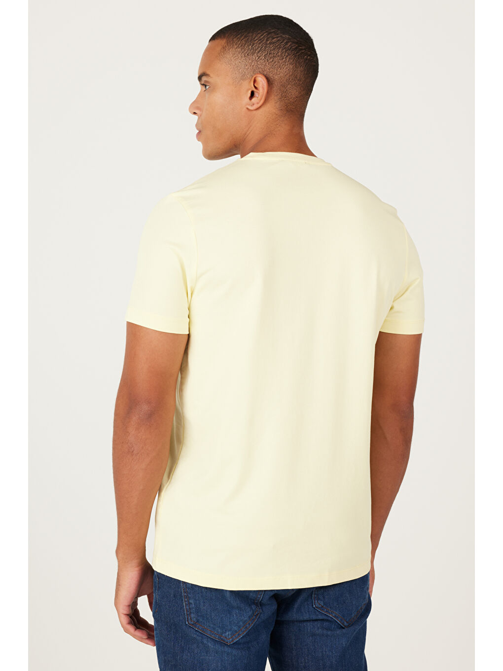 Erkek Sarı Slim Fit Dar Kesim Bisiklet Yaka Pamuklu Kısa Kollu Tişört-5