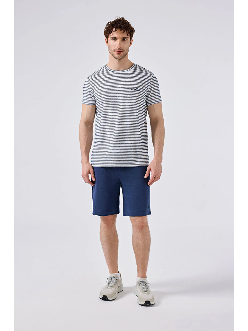 Lacivert Çizgili Regular Fit Bisiklet Yaka T Shirt 6SM5021-NV-2