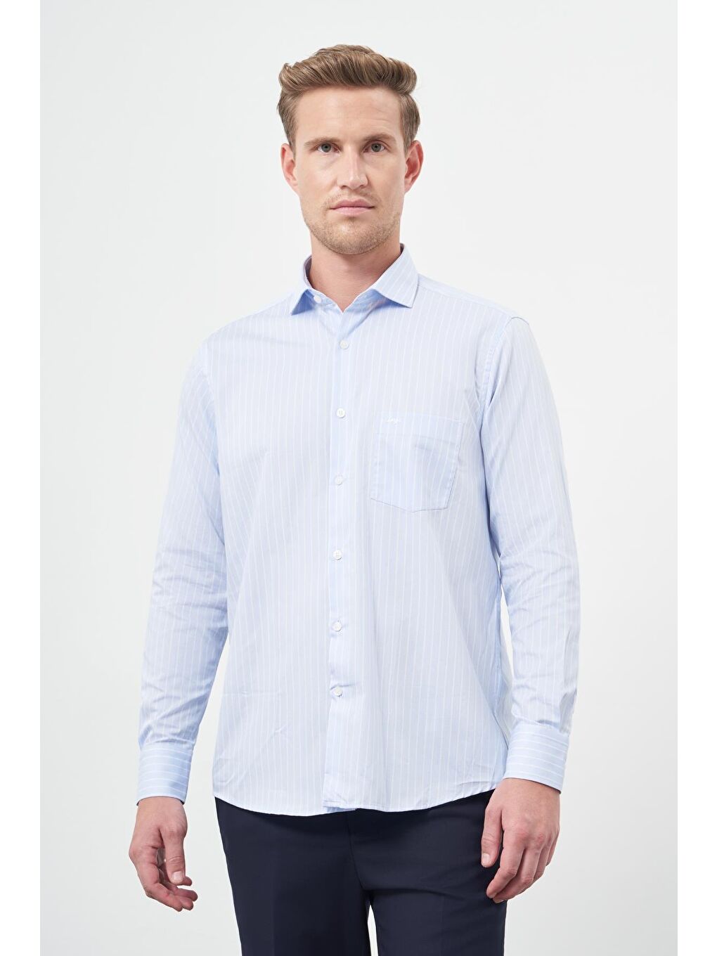 Koyu Mavi Uzun Kol Desen Yarım İtalyan Yaka Cepli Pamuklu Classic Comfort Fit Gömlek 1004245182