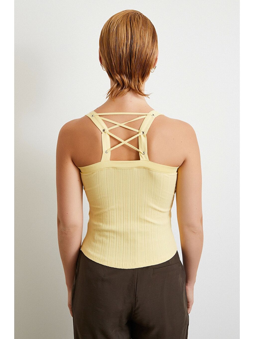 Arkası Çapraz Bağlamalı Top Sarı-5