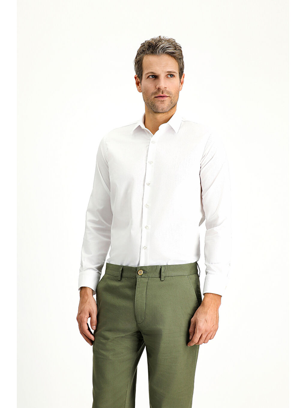 Beyaz Uzun Kol Slim Fit Dar Kesim Klasik Non Iron Desenli Pamuklu Gömlek