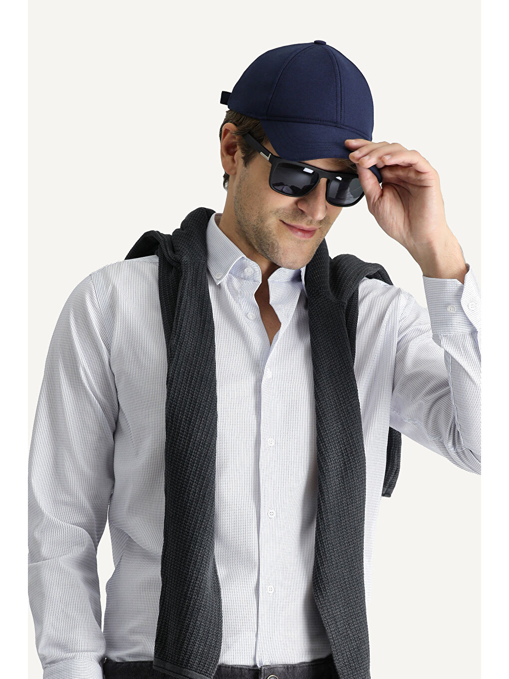 Beyaz Uzun Kol Slim Fit Dar Kesim Non Iron Çizgili Pamuklu Gömlek