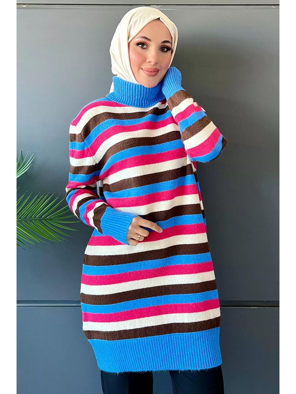 Mavi Tam Balıkçı Yaka Çizgi Desenli Renk Bloklu Kadın Tesettür Triko Tunik