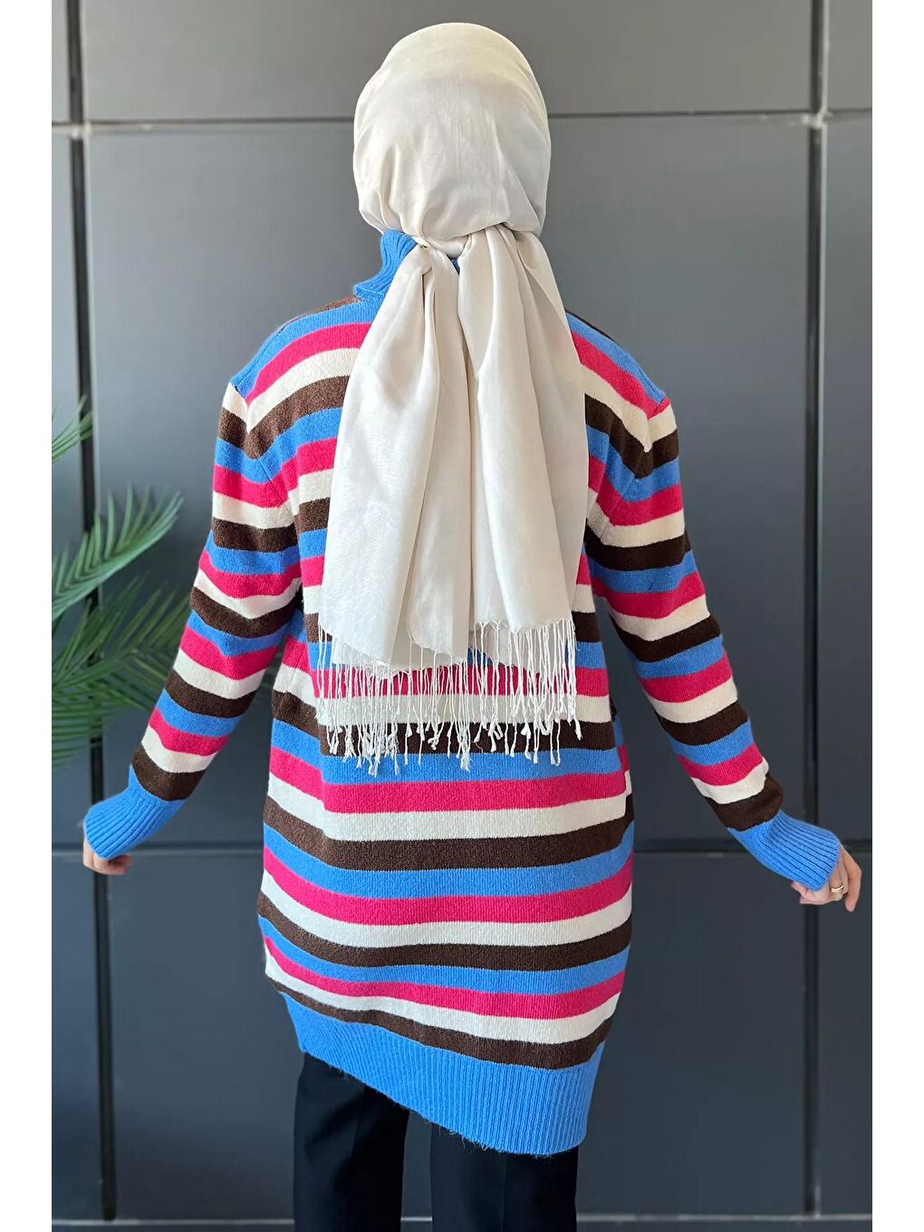 Mavi Tam Balıkçı Yaka Çizgi Desenli Renk Bloklu Kadın Tesettür Triko Tunik-3