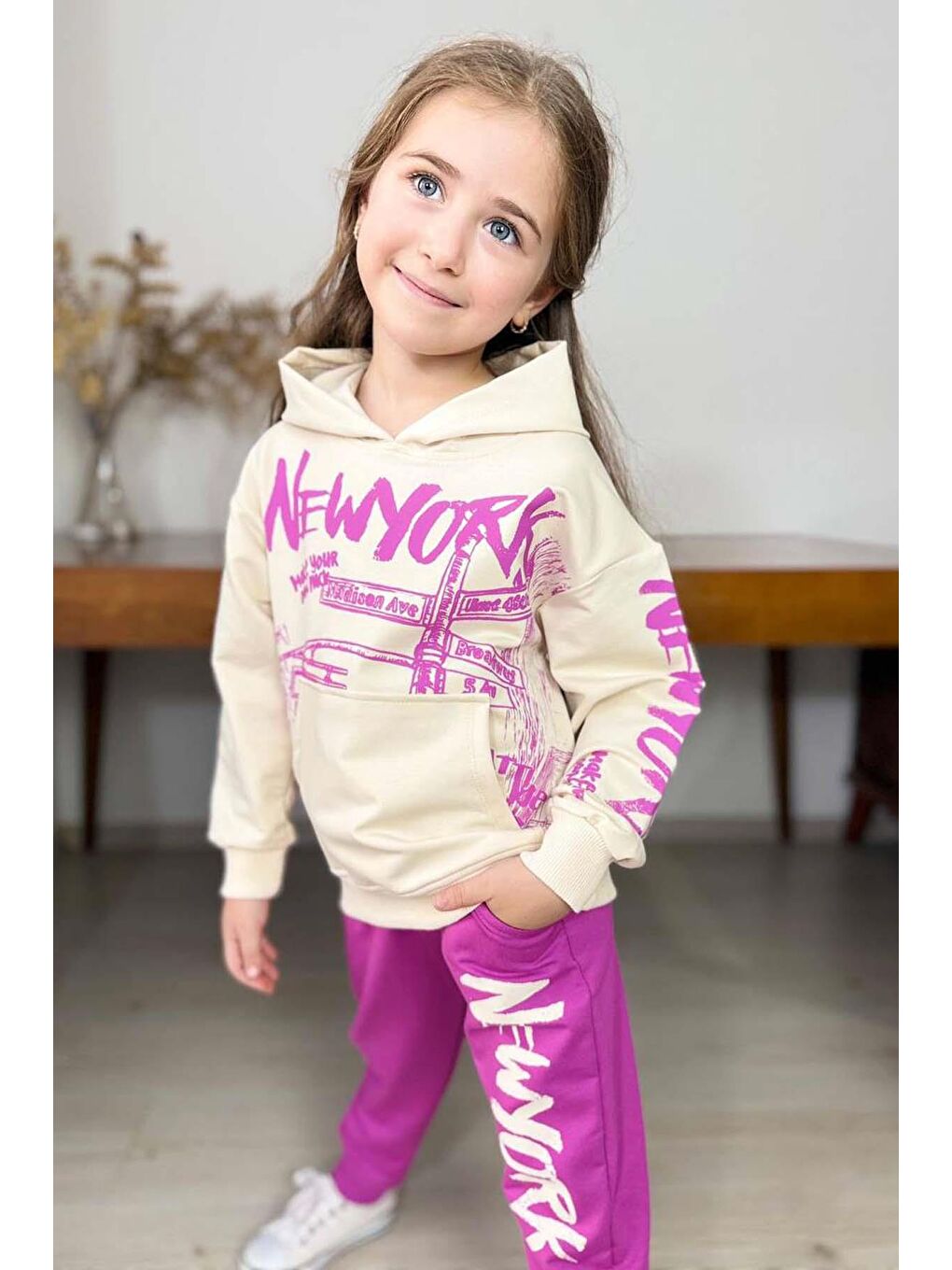 Kız Çocuk Üzeri New York Yazı Detaylı Bilekleri Manşetli Sweatshirt Mor Eşofman Takım