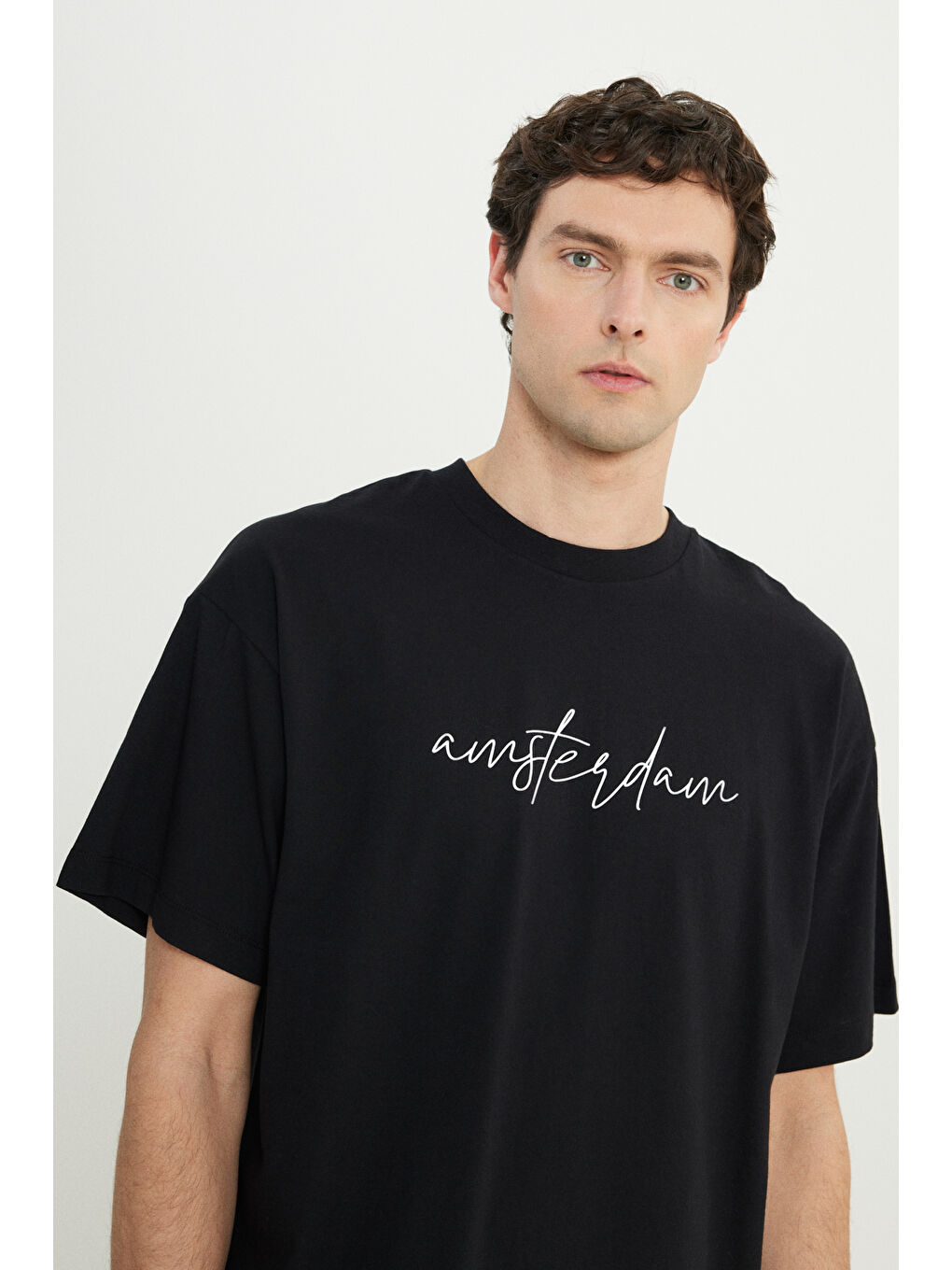 Erkek Siyah-Beyaz Oversize %100 Pamuk Geniş Kesim Baskılı Bisiklet Yaka Tişört-3