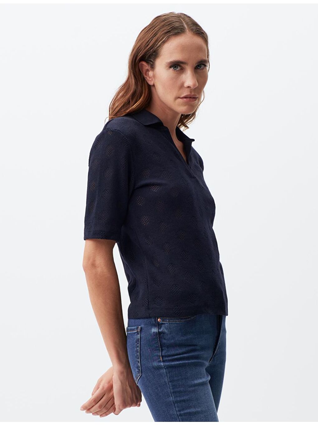 Lacivert Polo Yaka Kısa Kollu Ajurlu Bluz-2