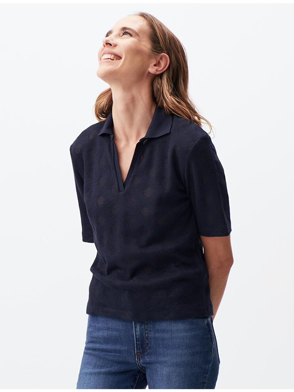 Lacivert Polo Yaka Kısa Kollu Ajurlu Bluz-3