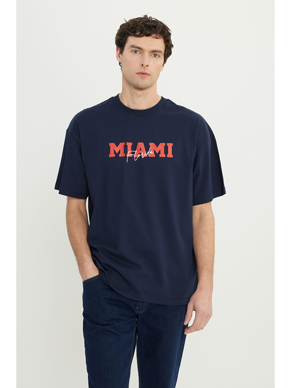 Erkek Lacivert-Kırmızı Oversize %100 Pamuk Geniş Kesim Baskılı Bisiklet Yaka Tişört