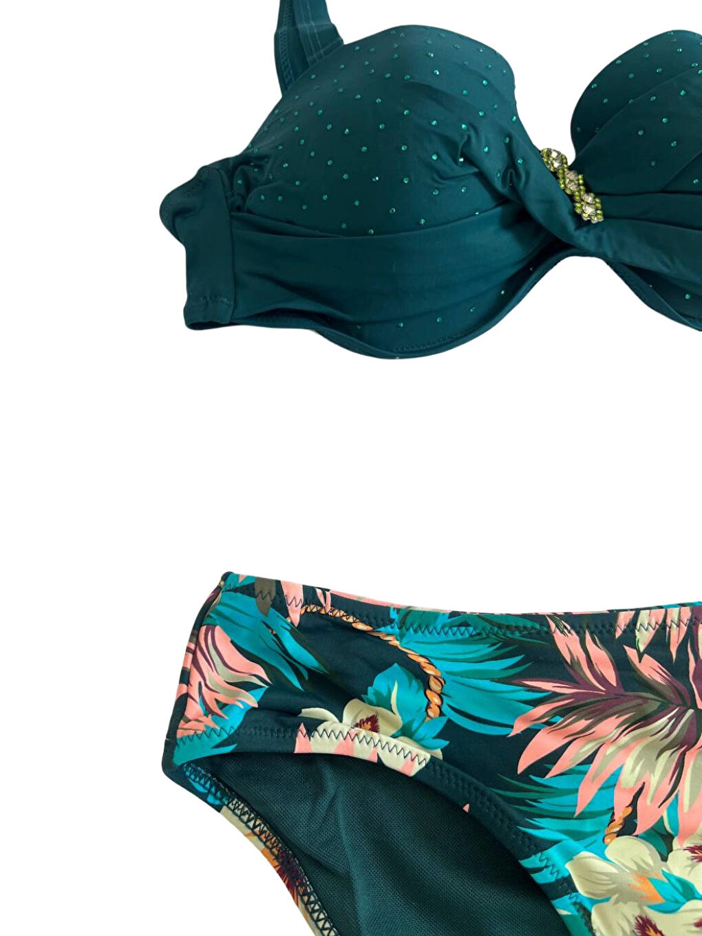 Kadın Zümrüt Yeşil Taş İşlemeli Aksesuar Detaylı Astarlı Bikini Takımı HZL25S-LC4005-4